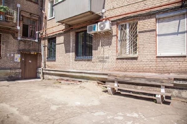 1-ком. на ул.Независимой Украины 39б (бульвар Шевченко) 10