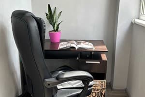 Квартира 2-ком. на просп.Соборном 224 (Металлургов). Апартаменты 4-местный  8