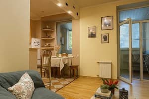 2-ком. на ул.Независимой Украины 63а 10