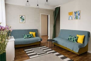 Квартира 2-ком. на ул. Победы 103 (около 5 городской больницы). Апартаменты трехместный  8