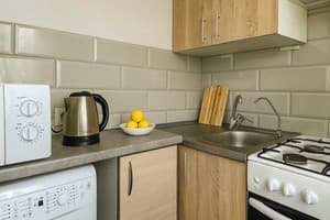 Квартира 2-ком. на ул. Победы 103 (около 5 городской больницы). Апартаменты трехместный  11