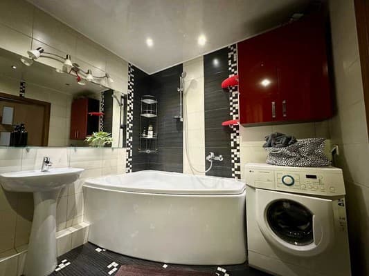 2-ком. на ул.Святого Николая 67 (рядом с Университетской площадью) 17