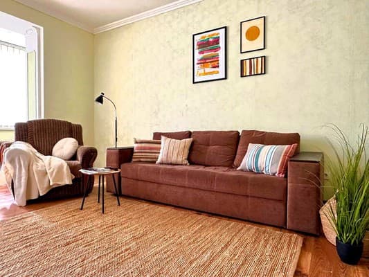 2-ком. по просп. Соборный 171 (бульвар Шевченко) 3