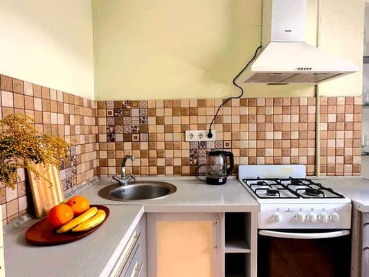 2-ком. по просп. Соборный 171 (бульвар Шевченко) 10