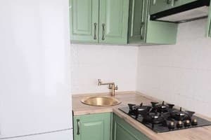 Квартира 2-ком. по ул. Запорожской 15. Апартаменты 4-местный  8