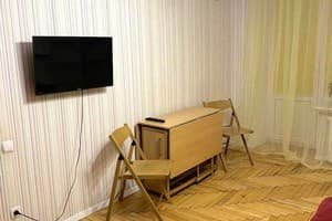 Квартира 2-ком. по ул. Запорожской 15. Апартаменты 4-местный  4