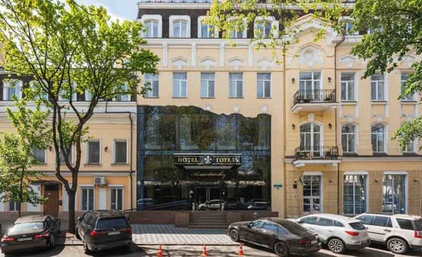 Отель Александровский