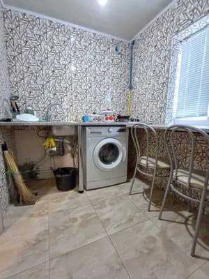 Alexandr Apartments ул.В.Галвы 92 12