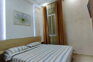 Апарт-отель Апартаменты Левада. Улучшенный трехместный 33 1