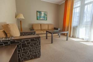 Отель Аполлония. Люкс 4-местный  3