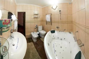 Отель Айвенго. Люкс двухместный VIP +2 4