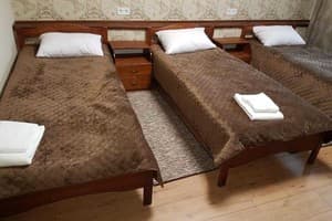 Біля Фонтану 7