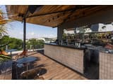 Brik Hotel 3