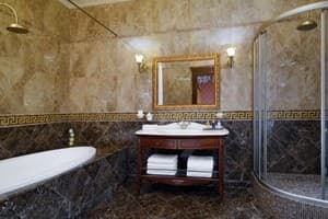 Отель Бристоль. Люкс двухместный  7