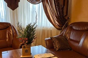 Гостиный двор Чарда. Люкс двухместный + 2 доп. места для детей 3