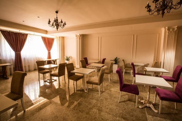City Center Residence 7