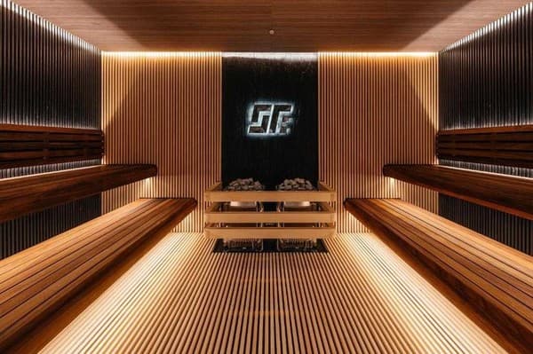 Corona Hotel&Apartments  23