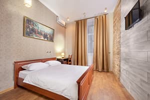 Хостел Cossacks Hostel. Эконом двухместный №4 1