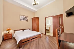 Хостел Cossacks Hostel. Стандарт двухместный №6 1