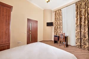 Хостел Cossacks Hostel. Стандарт двухместный №6 2