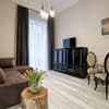 D5 Apartments 6-7/8