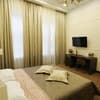 Готель Donald hotel. Люкс двомісний DeLuxe 10