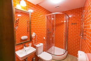 Хостел Dream Hostel Lviv. Место в женском 10-местном номере  5