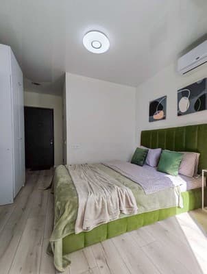 Еко студія на Залізничному вокзалі 1