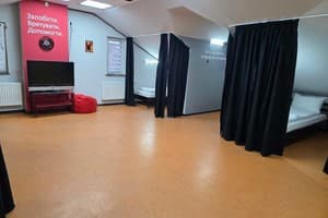 Хостел Fire Station Hostel. Место в общем 6-местном номере  9