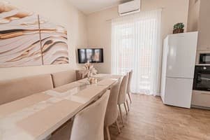 Коттедж Five seasons. Улучшенный двухместный с общей кухней 3