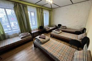 Хостел Fox Hostel. Место в общем 5-местном номере  1