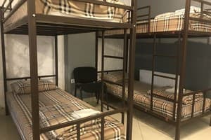 Хостел Fox Hostel. Место в общем 8-местном номере  5