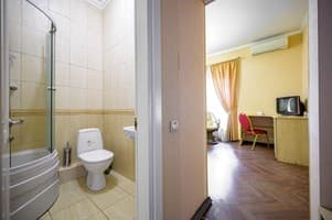 Отель Гостевой двор. Стандарт трехместный  8