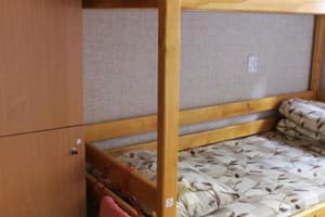 Хостел Green Street Hostel. Место в общем 4-местном номере  8