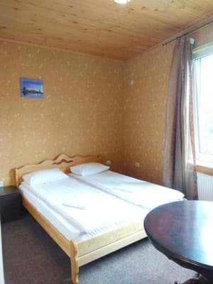 Guest House Pid Dubom 13