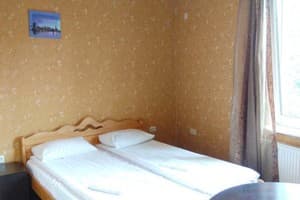 Guest House Pid Dubom 13