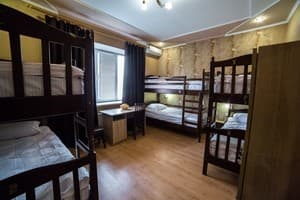 Хостел HOLLYWOOD Hostel. Место в общем 6-местном номере  №5 1