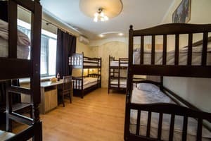 Хостел HOLLYWOOD Hostel. Место в общем 8-местном номере №3 1