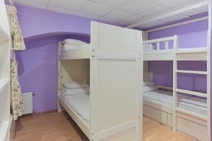 Хостел Hostel DOM. Место в женском 8-местном номере  2