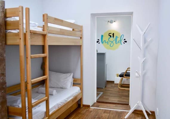 Hostel51  18