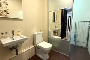 Квартира ЖК Світлий Дім біля метро 23. Апартаменты 4-местный  4