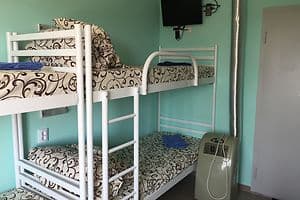 Отель Каравелла Всегда есть свет!. Место в общем 8-местном номере  2