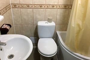 Отель Каравелла Всегда есть свет!. Место в общем 8-местном номере  5