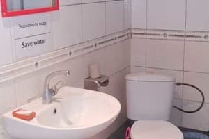Kosher Hostel 14