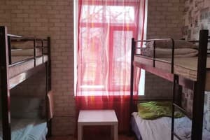 Kosher Hostel 9