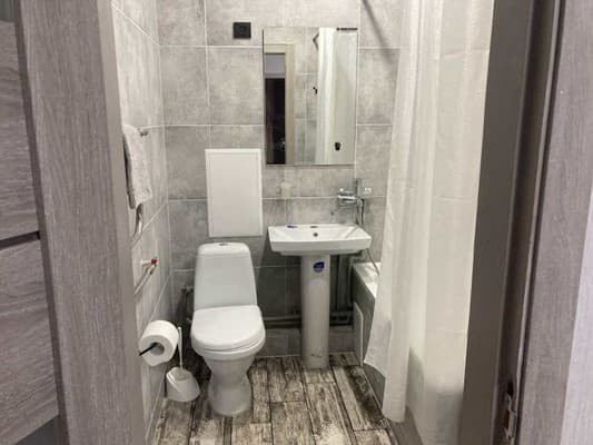 Lux Apartments ул. Архитектора Артынова 9