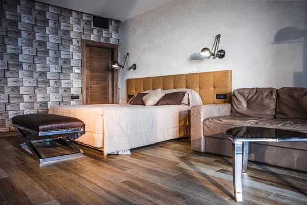 M1 Club Hotel 39