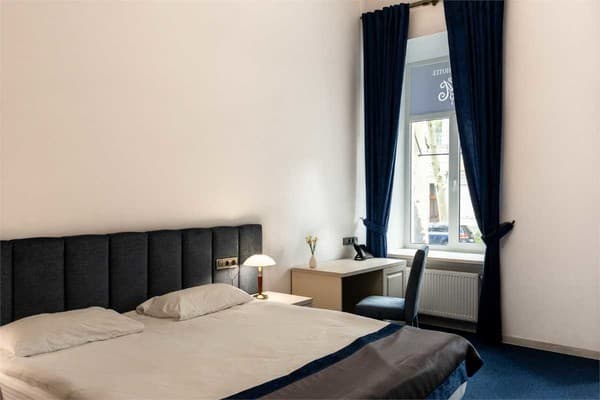 Metro Hotel Apartments 10