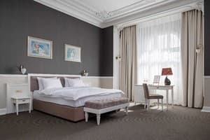 Отель Modern Art Hotel - Maestro. Люкс трехместный  1