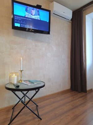 Напротив театра им.Гоголя (Alex Apartments (бесконтактное поселение 24/7) 7